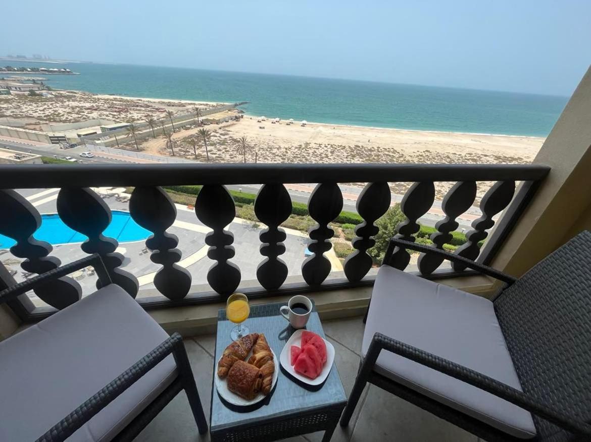 شقة رأس الخيمة  في Beach Front Escape المظهر الخارجي الصورة